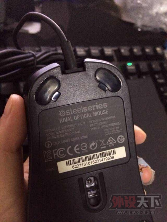 700455871.jpg
