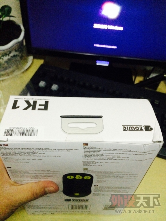 һ��12��FPS��ҵ�ѡ�񡪡�zowieFK1