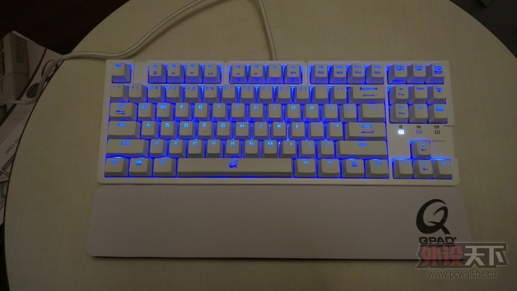 �ӵ����ֶ������ڷ�����QPAD MK-10��4��������ٶȣ��ӵ����о�399����ֵ���������