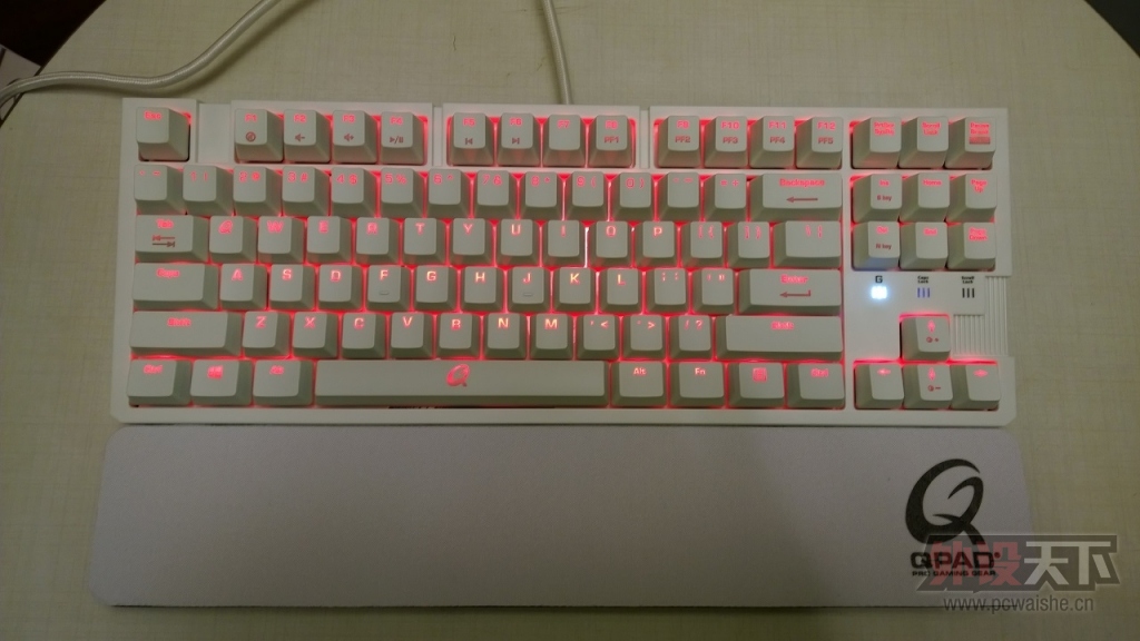 �ӵ����ֶ������ڷ�����QPAD MK-10��4��������ٶȣ��ӵ����о�399����ֵ���������