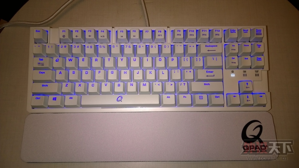 �ӵ����ֶ������ڷ�����QPAD MK-10��4��������ٶȣ��ӵ����о�399����ֵ���������