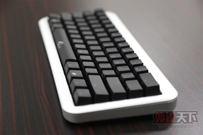 ħѼ Ducky Mini 61Լͻе̿