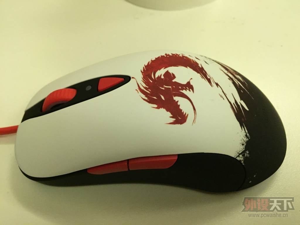 ���㶫�����SteelSeries��Sensei [RAW] ����ս2��