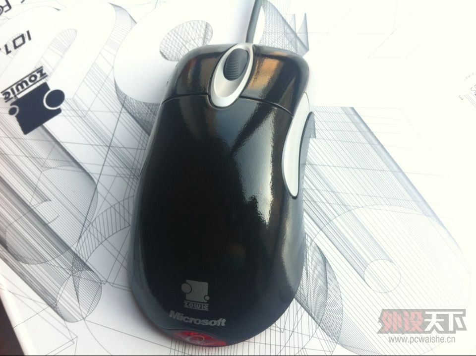 ��������zowie io1.1 ��ɫ��� ���9.5�� 400����