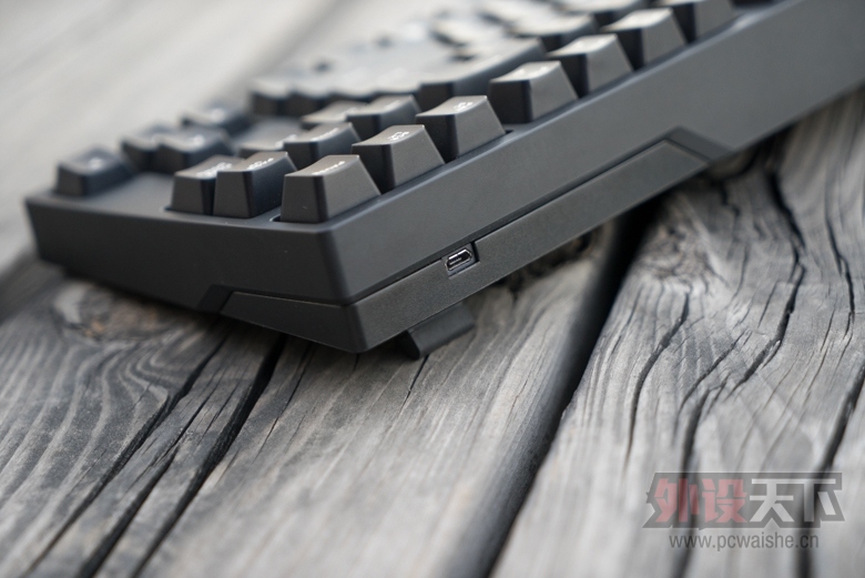 ָ NovaTouch TKL