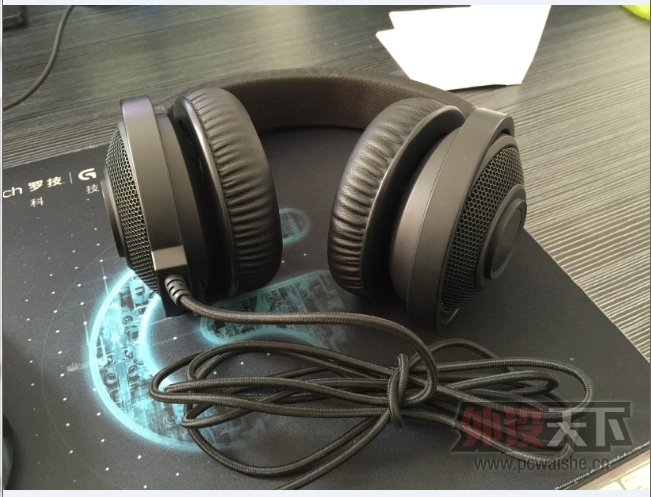 ��������Razer/���� ��������7.1 Kraken רҵ 9���� 400����