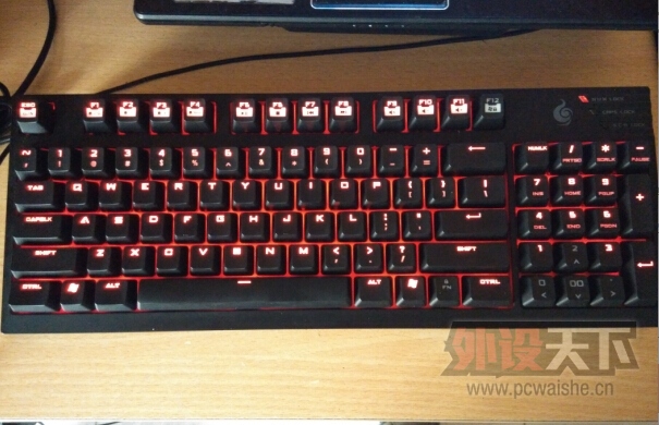 QQ��ͼ20141130132427.jpg