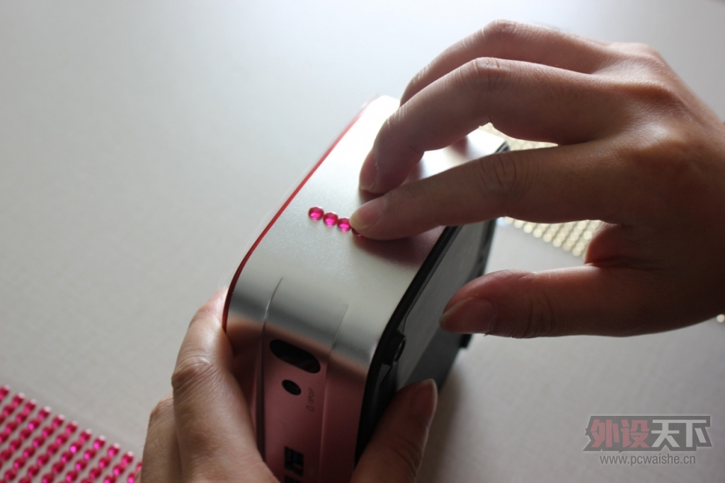 ��28P����Ů�ѵ�����������ִ����������� MINI PC��ֻΪ�Ժ󷸴��ٹ���̡�