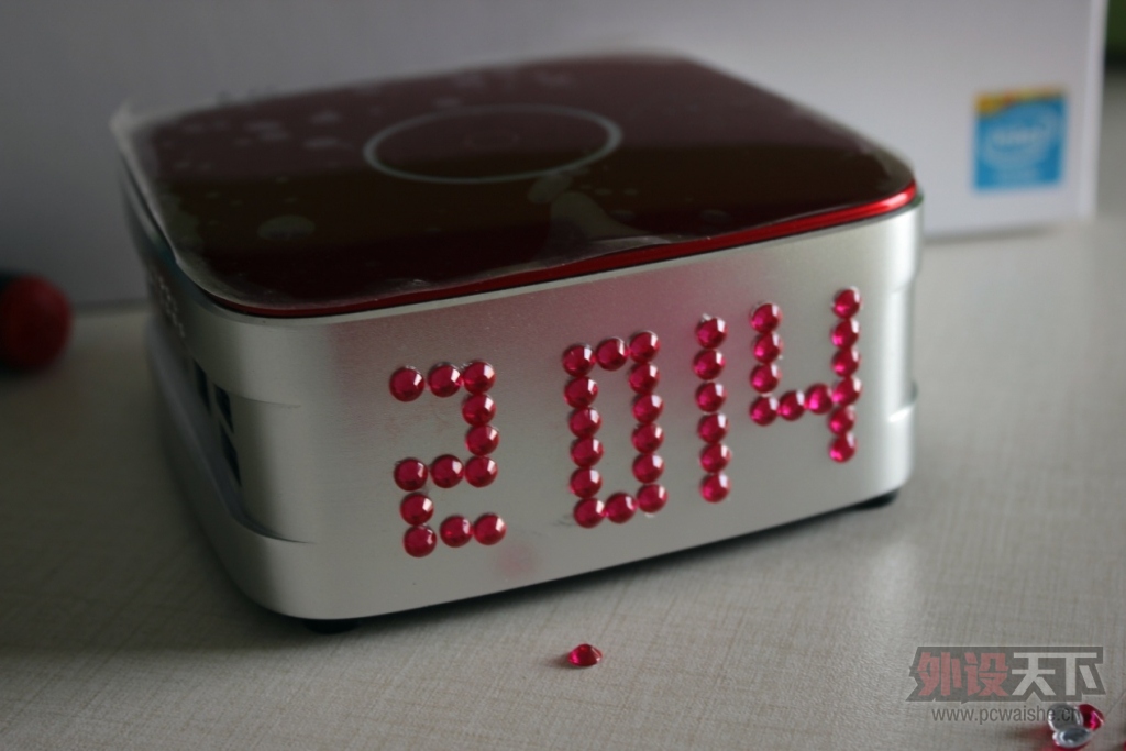 ��28P����Ů�ѵ�����������ִ����������� MINI PC��ֻΪ�Ժ󷸴��ٹ���̡�