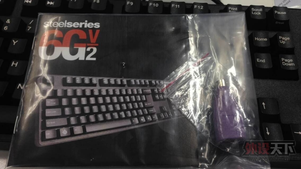 ��֣�ݡ�95/99�� ��� SteelSeries 6GV2 ���� ��е���� ��С��