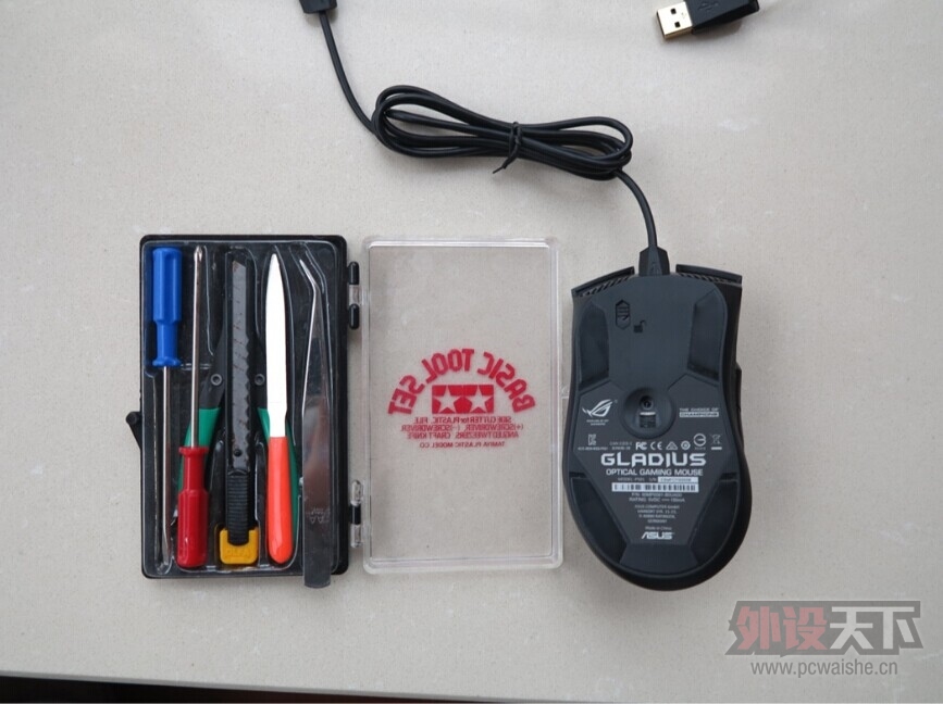 ROG GLADIUS�����С�⣬�ѵ���΢��������