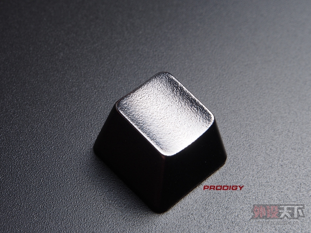 ���޿̽��е��� ���� ECK ��Ƽ�ñС��������ͭ��ɫ��