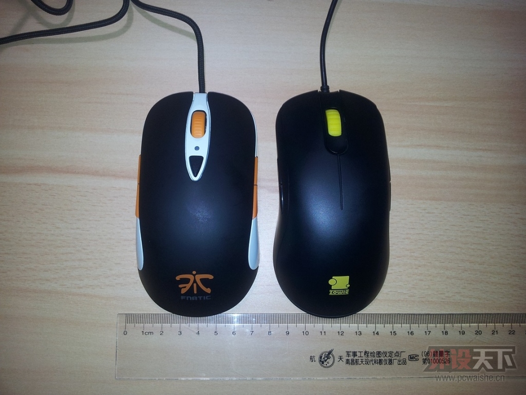 ZOWIE FK2...