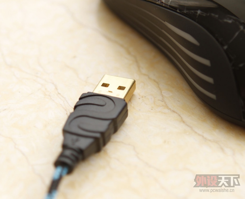 �ƽ��USB�ӿ�