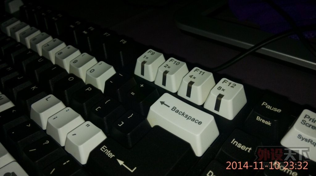 QQ��ͼ20141206233106.jpg