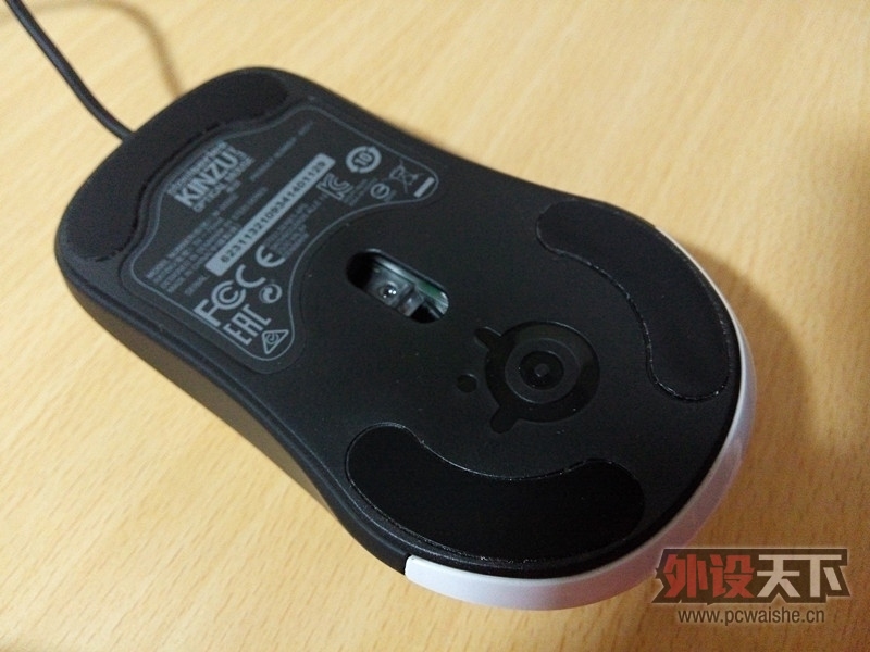 ��ɾ��kinzu v3�ͺ�����HS40  7.1������Ϸ�������ѵ����ٳ���