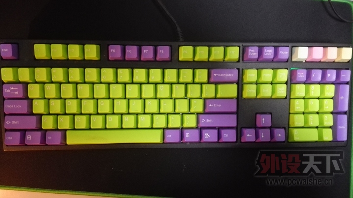 ���ݸڶ���ɧ������Ѽ��2108����̫��EVA��ñ