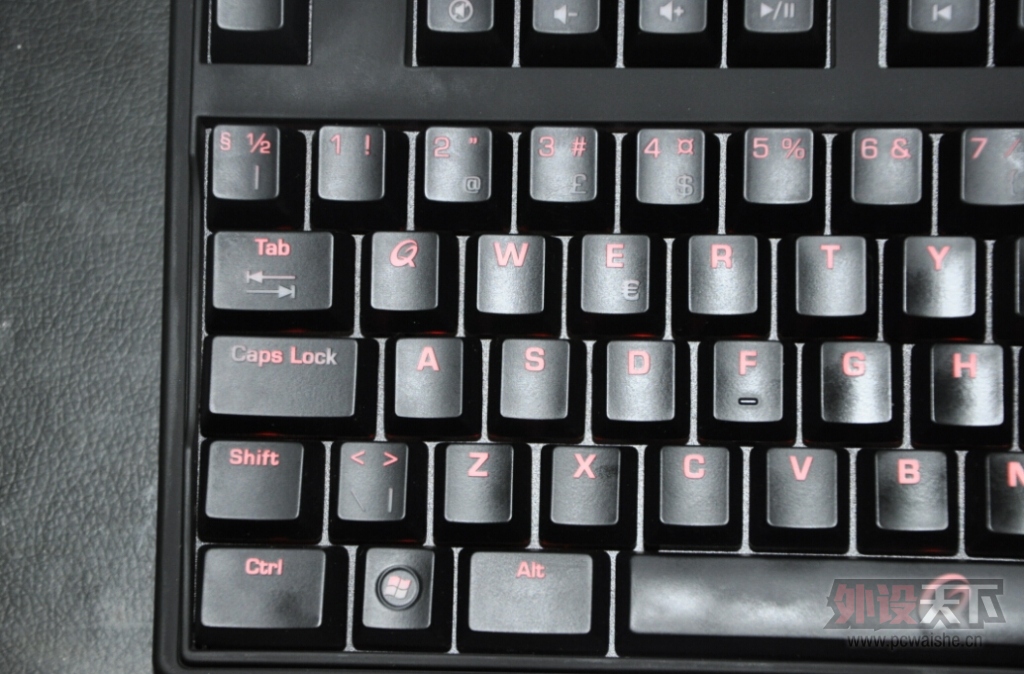QPAD MK-85