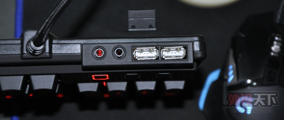 QPAD MK-85