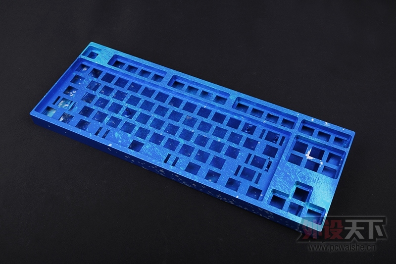������������������������������������ۼ�Լ2000Ԫ�İ����� Varmilo 87���̽������