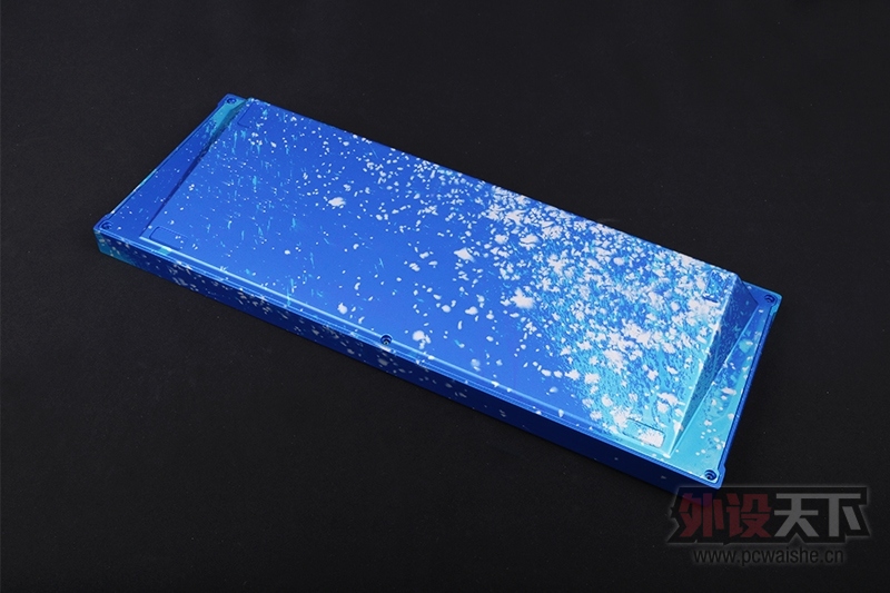 ������������������������������������ۼ�Լ2000Ԫ�İ����� Varmilo 87���̽������