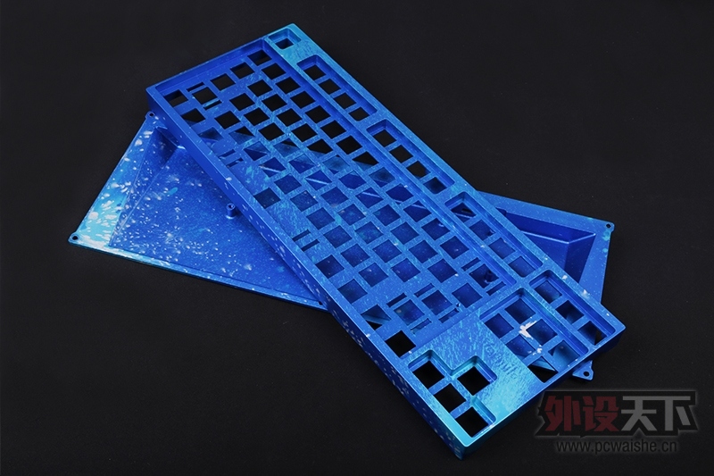 ������������������������������������ۼ�Լ2000Ԫ�İ����� Varmilo 87���̽������