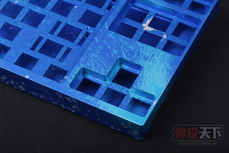 ������������������������������������ۼ�Լ2000Ԫ�İ����� Varmilo 87���̽������