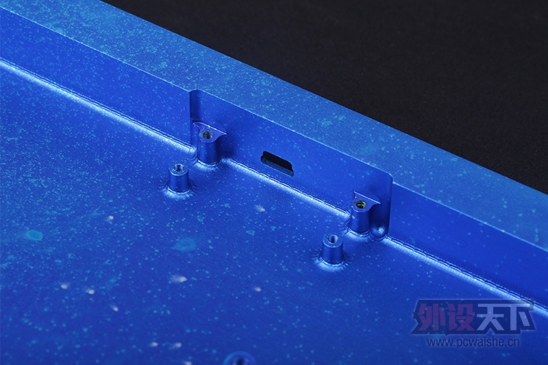 ������������������������������������ۼ�Լ2000Ԫ�İ����� Varmilo 87���̽������