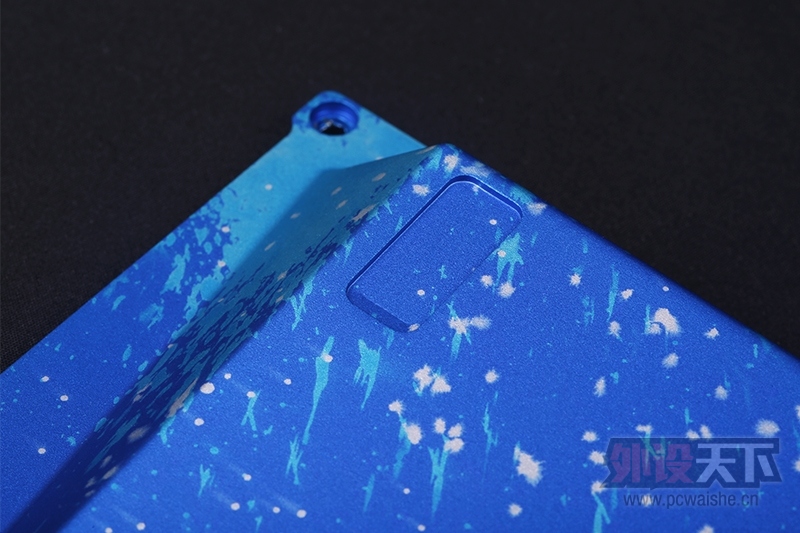 ������������������������������������ۼ�Լ2000Ԫ�İ����� Varmilo 87���̽������