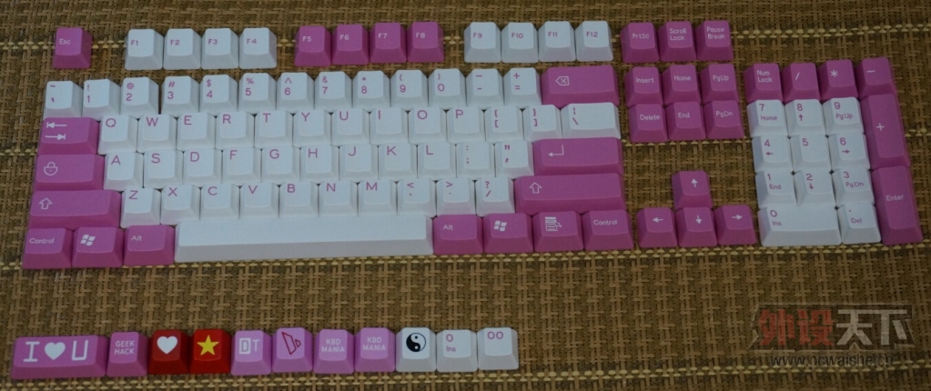 �����������˽ڶ�ɫ��ñһ�ס�FMJ����һ��ɫ�����ص�6��