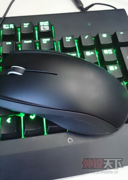[㶫]Razer 2013 90Ԫ˳ ѳ
