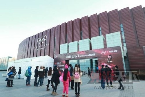 �ܾ���˳����Ļ Strix Pro�羺�����״�����