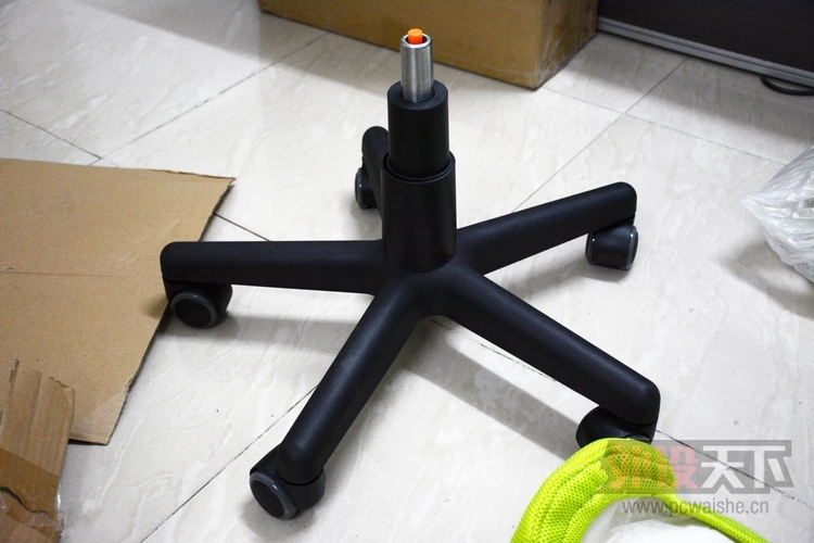 ��14P�������ǵ����Ӹ��˸�ɽկ���Σ��ٺ���BS