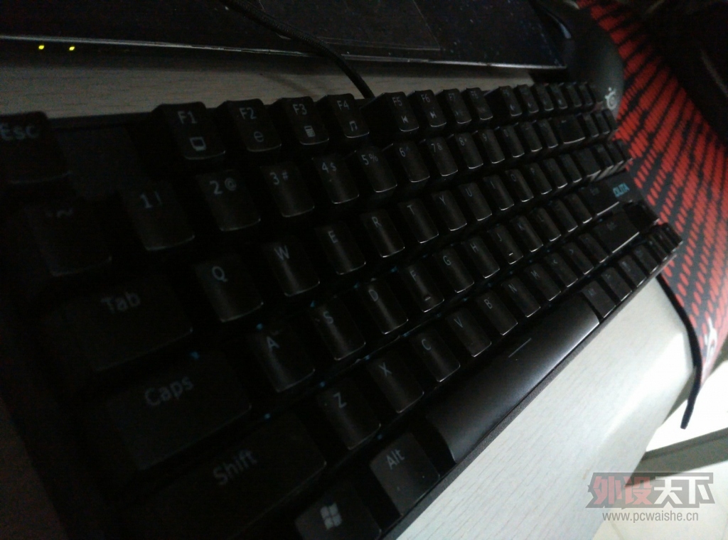 ���ѳ���Noppoo lolita 87 LED�� 270