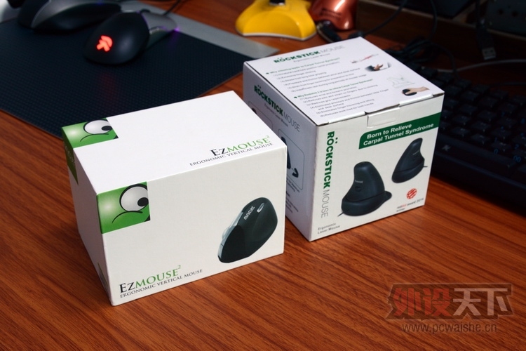 ����EZ2���»�������һֻ���ֺ�����š��Ա�С�С�