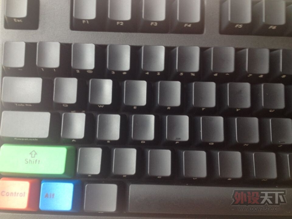 �����ڡ�Filco���߶���87��ɫ���ᣬ����һЩ��ñ 650����