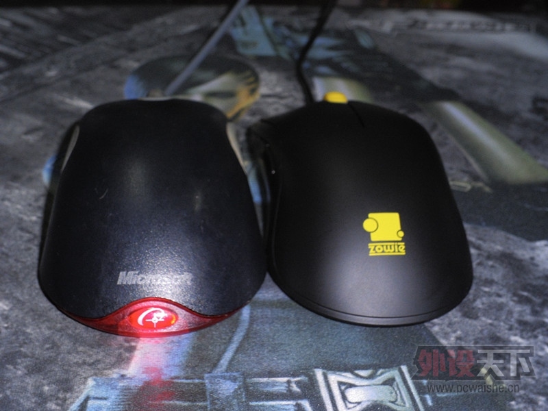 ZOWIE FK2   VS   Microsoft IO1.1