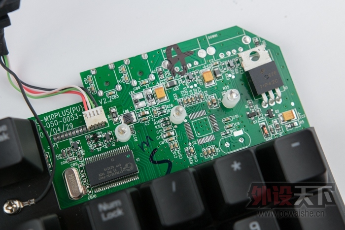 ����Ŭ�� QPAD MK-70�����