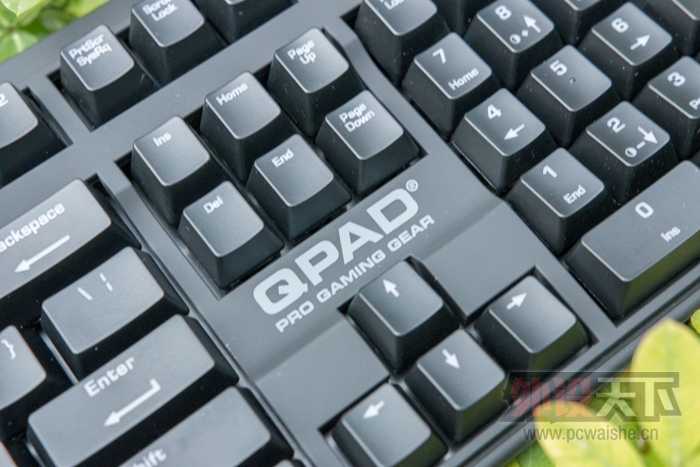 ����Ŭ�� QPAD MK-70�����