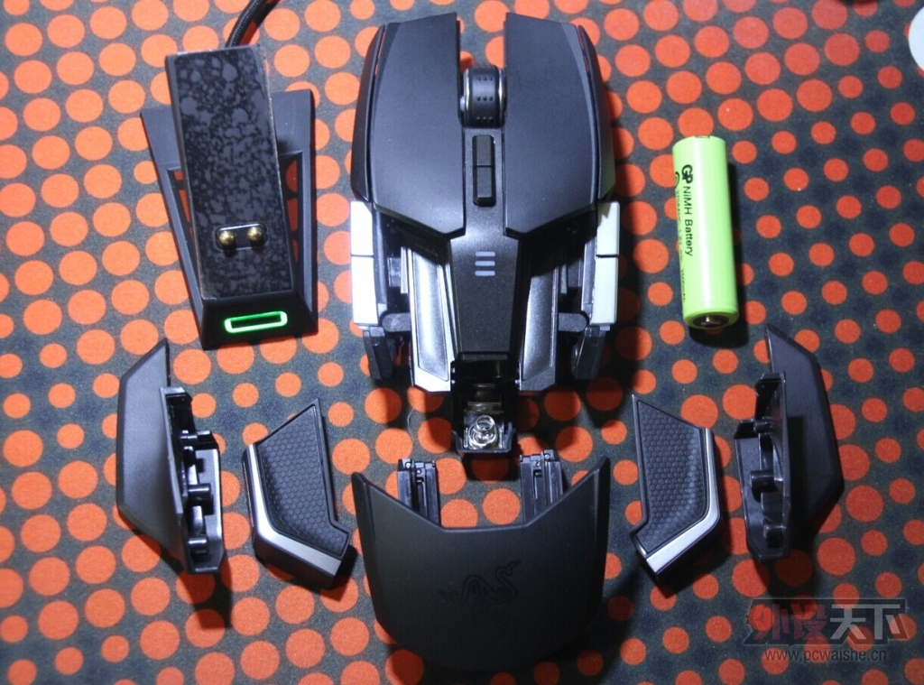 Razer���޲����� 2.jpg