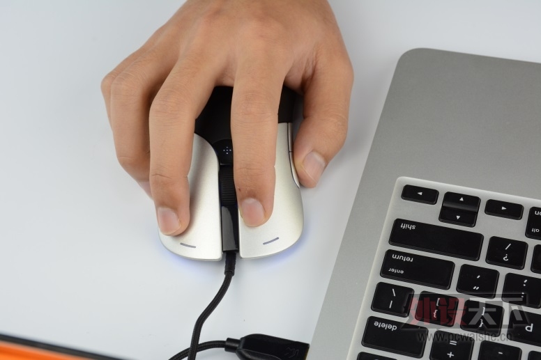 MacBook Por�û��ѣ����ֵ�rogue rez��꣬���䣡��