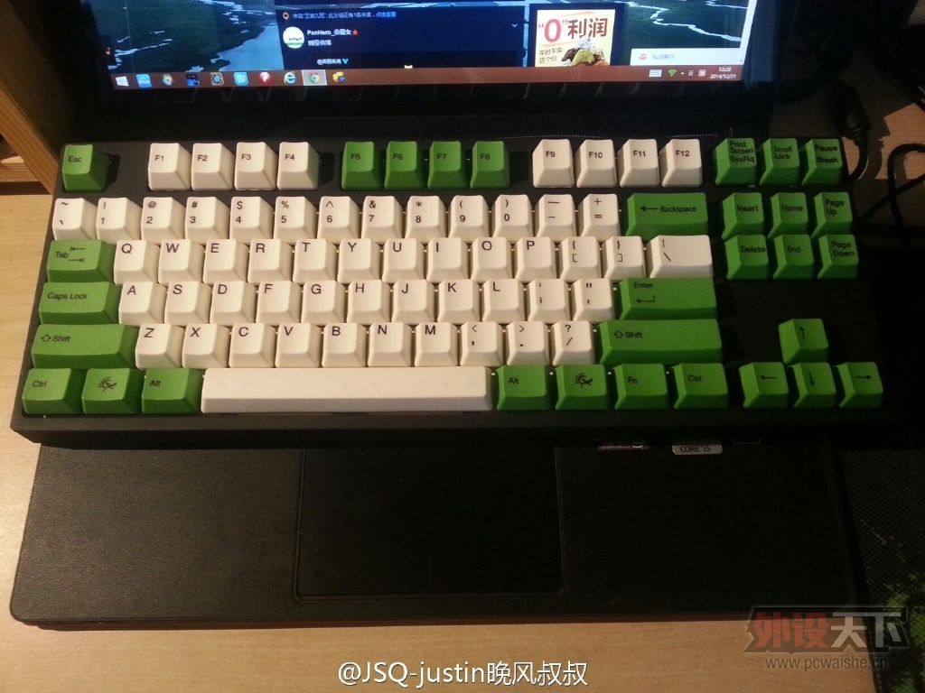 726051b1jw1ensr4bnfb4j219c0y07j2.jpg