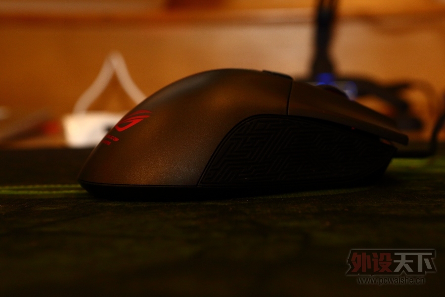 �����᡿�ܼ�֮��---ASUS  ROG Gladius��G�羺��꿪�����