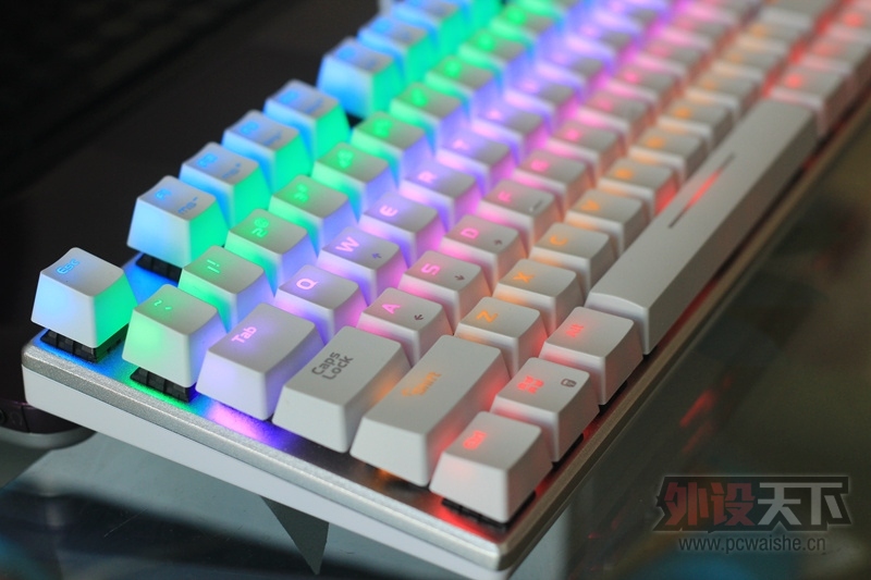 �����������֣�լ��ߣ��Ϸ������Ż����޺�����