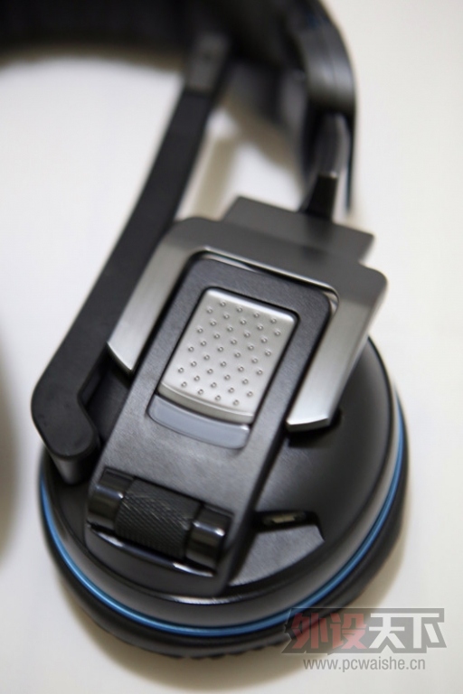 ֮-CORSAIR 2100߶ű7.1ֵӵУ