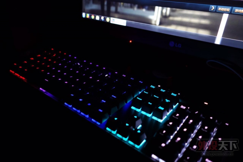 ջĻе K70 RGB  ͼ