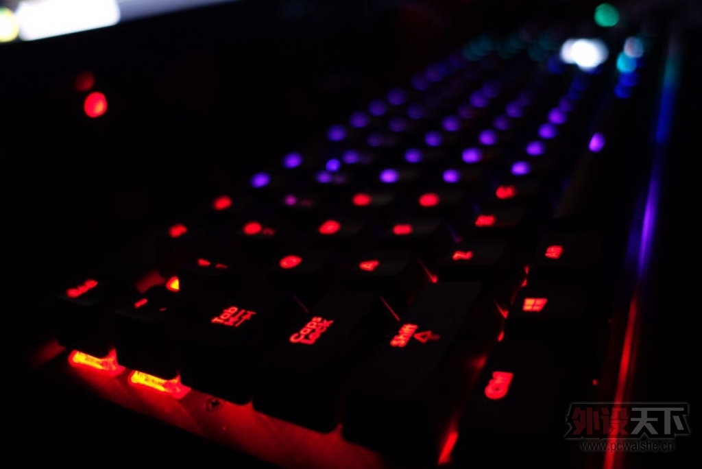 ջĻе K70 RGB  ͼ