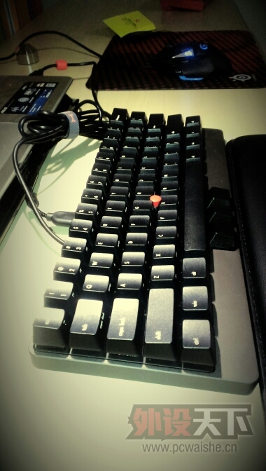 120407r3mmxnne7fnjetsk.jpg