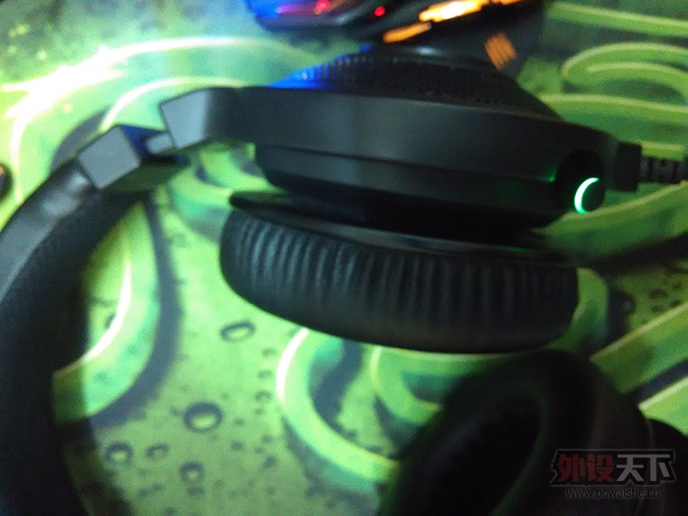 �����ݡ���������7.1KrakenרҵUSB�羺��Ϸ���� 9�� ����