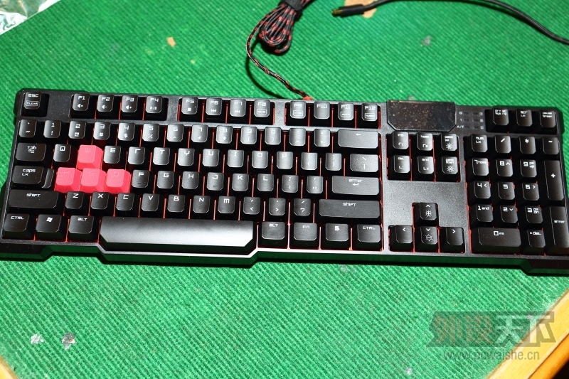 �����ݡ��ڹѸ�RGB M65RGB ��̫�� G502 ΢��ӣ�Һ�����̵�һ��